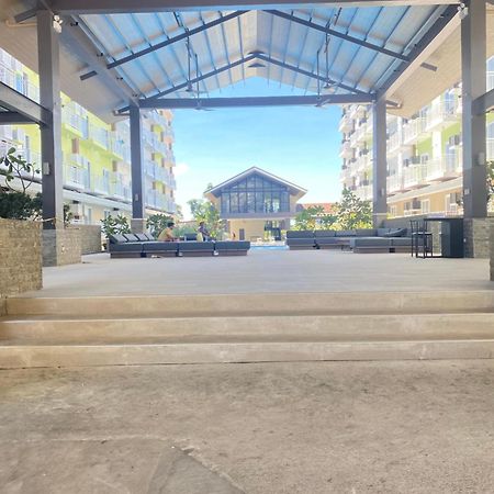 Seaview Amani Grand Resort Residences 3-5Mins From Airport Lapu-Lapu City Exteriör bild