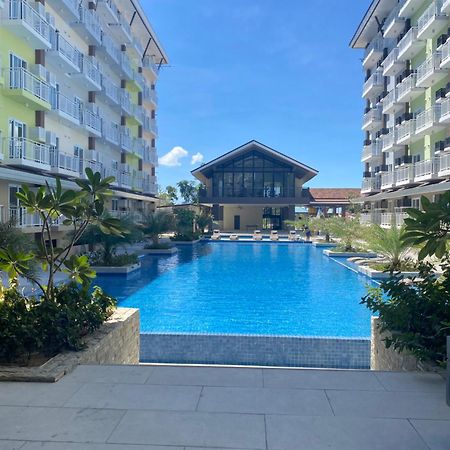 Seaview Amani Grand Resort Residences 3-5Mins From Airport Lapu-Lapu City Exteriör bild