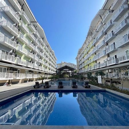 Seaview Amani Grand Resort Residences 3-5Mins From Airport Lapu-Lapu City Exteriör bild
